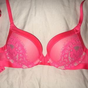 Victoria’s Secret Very Sexy Bra